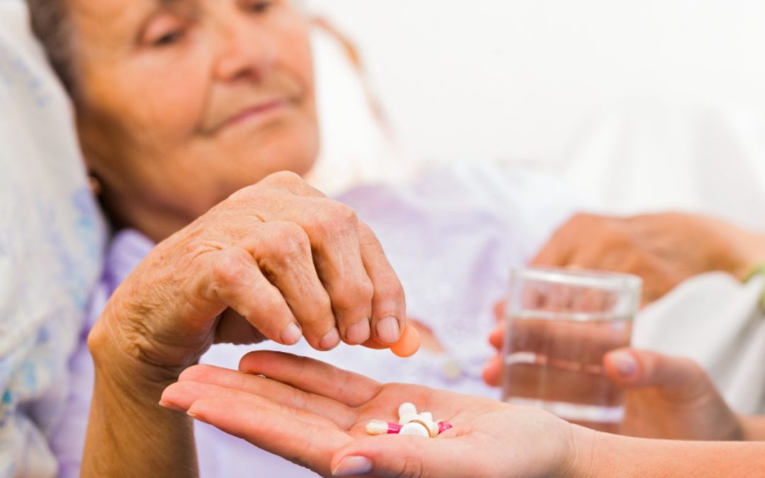 Tips for Carers Managing Medication.  Published by NHS UK.